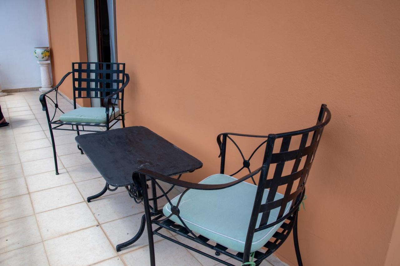 Antelima B&B Taormina Bagian luar foto